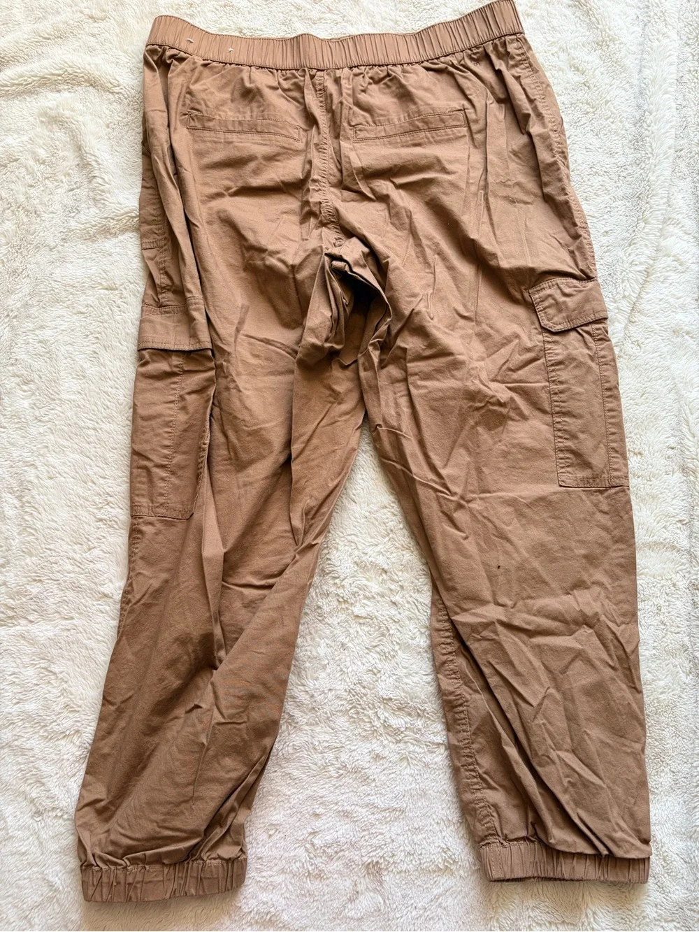 Reitmans Utility Cargo Pants – Size XL | Utility‑Core Trend | Casual Minimalism - Picture 7 of 9